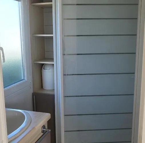 Le Phare D'opale Iv, G6 Camping *